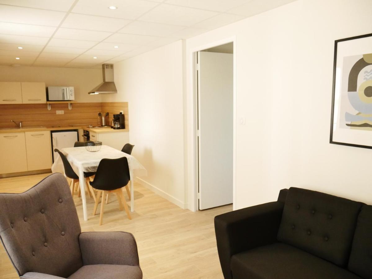 Appartement Avec Chambre - Entree Spa Incluse Bourbon-Lancy Exterior photo