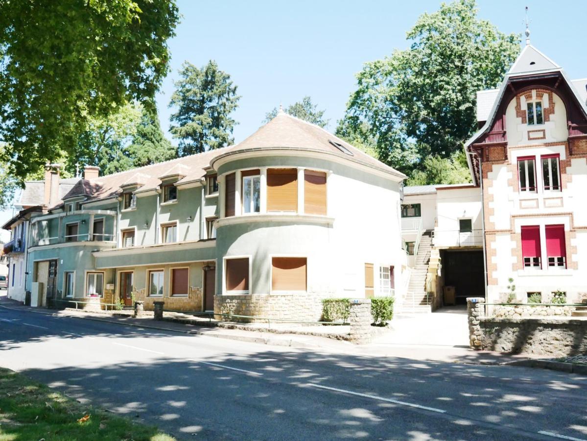 Appartement Avec Chambre - Entree Spa Incluse Bourbon-Lancy Exterior photo